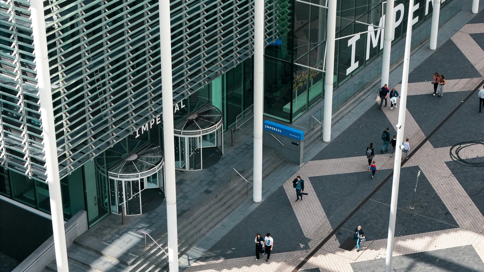 Imperial College London STEM Scholarships